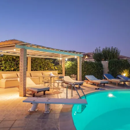 Gaia Villa *